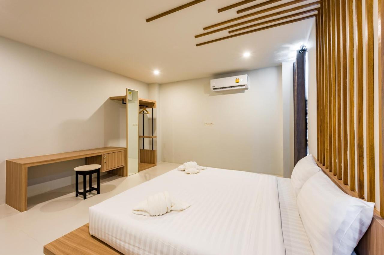 Phuket Marine Poshtel - Sha Plus Chalong Exterior foto